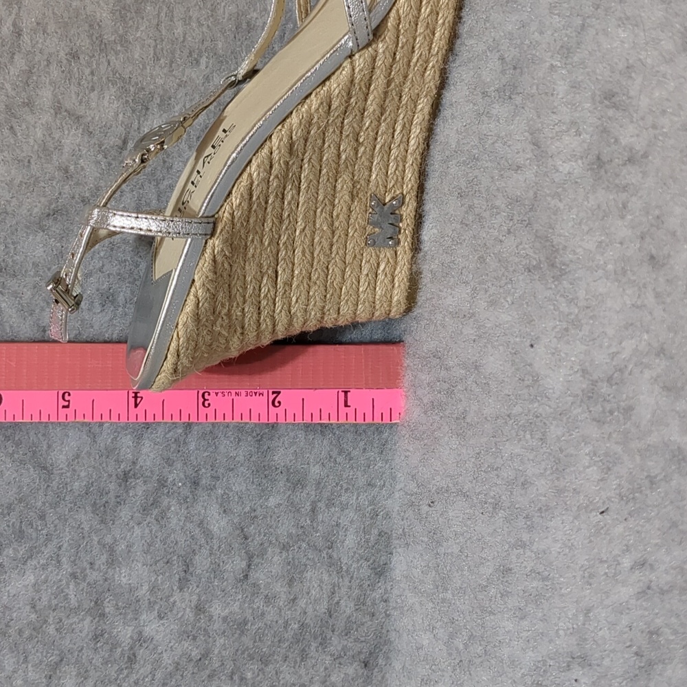 Michael Kors Kami T Strap Sandal silver  Wedges size 8.5 - Picture 9 of 11